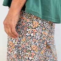 מכנסיים מדגם נועה עם הדפס פרחים קטנטנים