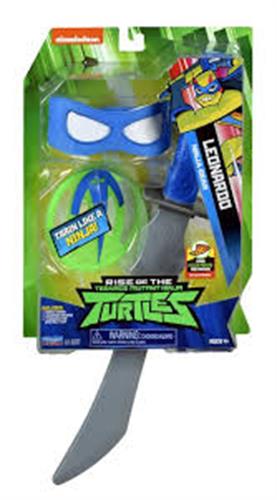 צבים נשק ומסיכה מעורב