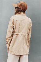 ג'קט נוטינגהאם כיווץ במותן