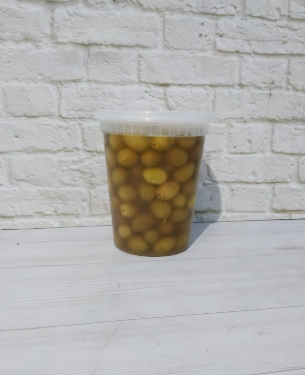 זיתים כבושים בהכנה ביתית- גדול