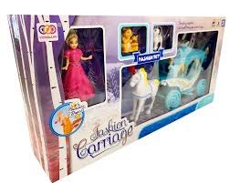 כרכרת נסיכה עם בובות