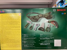 חגורת כלי עבודה כוללת מברגה חשמלית וכלים לילד של חברת BOOSH