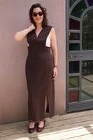 שמלה חומה אלגנטית ומעוצבת מידה L