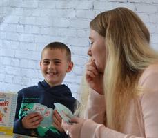 מה אני מרגיש? משחק קופסה בשפה האנגלית