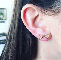 עגילי לב קטנים זהב