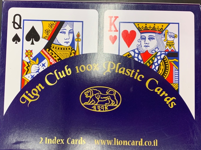 קלפים מפלסטיק