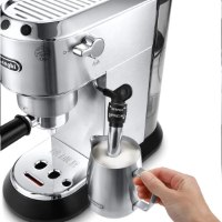 DeLonghi מכונת קפה ידנית דגם EC685.M