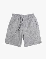 מכנס קצר עם כיס בנים