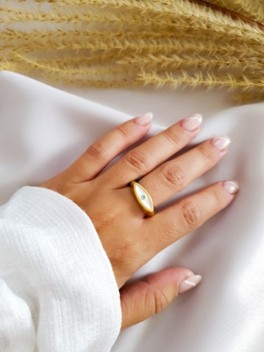 טבעת עין זהב