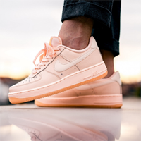 Nike Air Force 1 '07 Peach