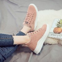 נעליים עם צמר – Wooshoes