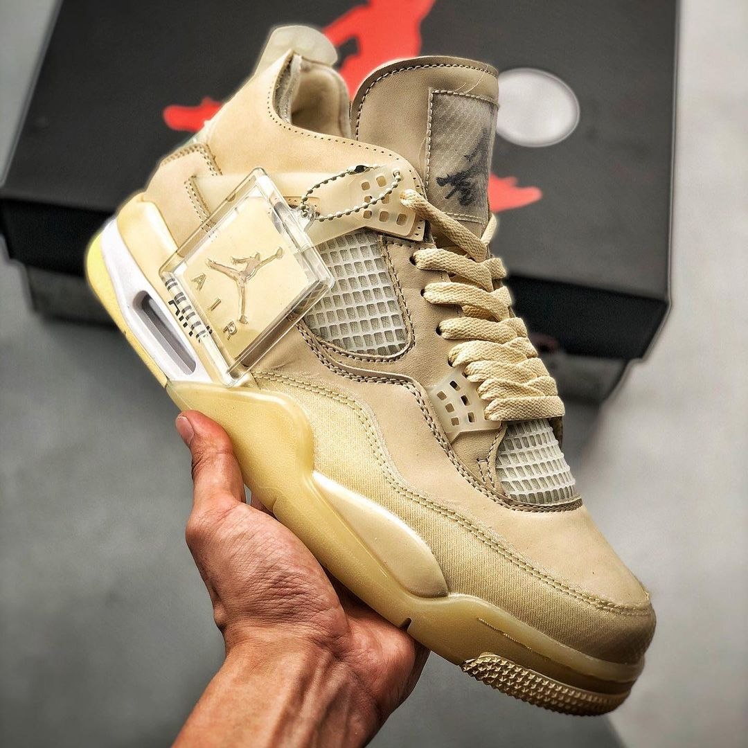 Nike x Off White Air Joradn 4 - Sail