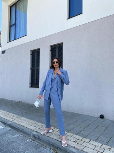 חליפת טריו תכלת