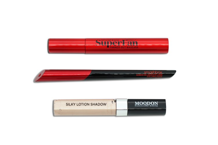 מארז  עיניים  דרמטיות