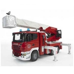 530-03590 משאית סקניה כבאית משפריצה