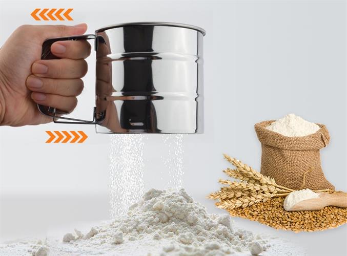 כלי לניפוי הקמח