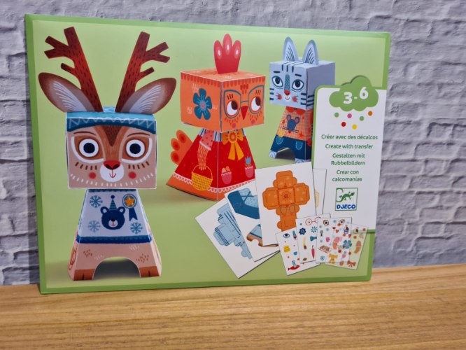 יצירה לקטנים - בניה בנייר וגירוד חיות מצחיקות