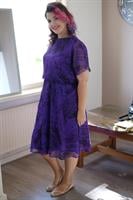 שמלת מידי סגולה שנות ה-80 מידה L/XL