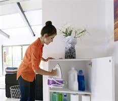 BRAUN מגהץ קיטור מילוי מים רציף דגם IS-2044