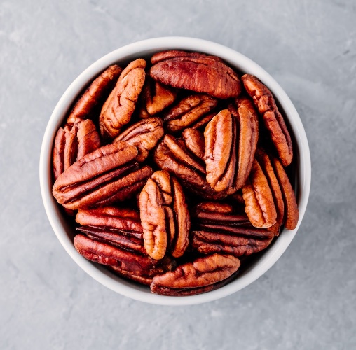 אגוזי פקאן טבעיים במשקל - 1 קילו