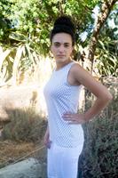 גופיה קלאסית כתף רחבה