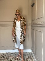 מכופתרת סול - מנומר צהוב