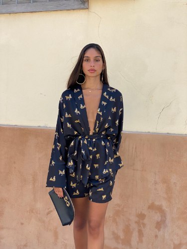 חליפת קימי הדפס נמר שחור