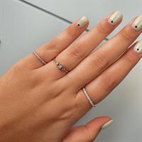 טבעת 3 אבנים זהב לבן 0.20 קראט