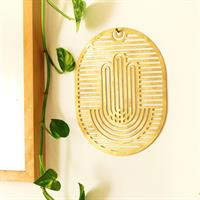 חמסה בעיצוב גאומטרי - עיצוב ישראלי לתליה על הקיר