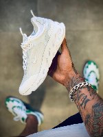 נעלי גברים NIKE REACT LIVE לבן