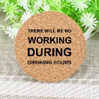 6 תחתיות עגולות שונות על אלכוהול