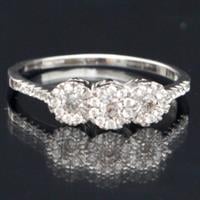 טבעת כסף משובצת זרקונים RG7552