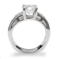 טבעת כסף משובצת זרקון סוליטר 7mm  ואבני זרקון בצדדים RG5574 | תכשיטי כסף | טבעות כסף