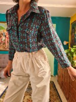 חולצה גאומטרית מכופתרת מידה L