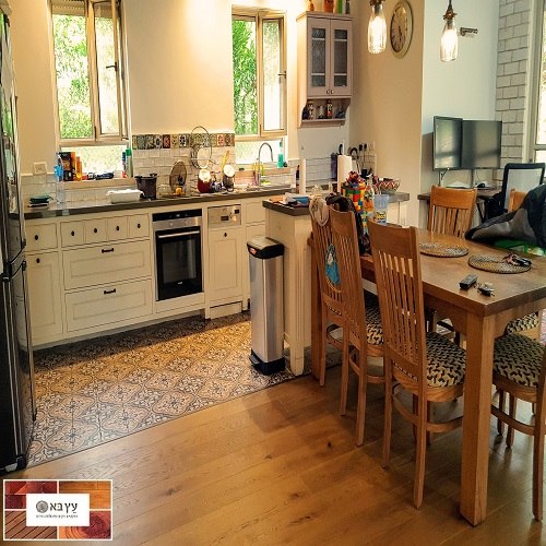 פרקט עץ אוסטרי וויצר קורקנט Weitzer