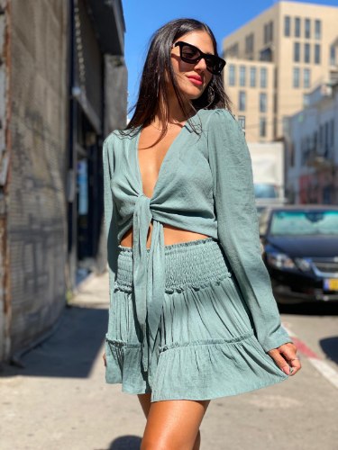 חצאית מיני מלמלות