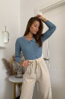 טופ אליסון סריג ריב כפתורים