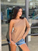 טישרט כתף אחת סלאב