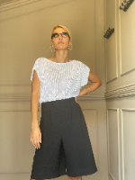 מכנסי CLASSIC קצרים - שחור