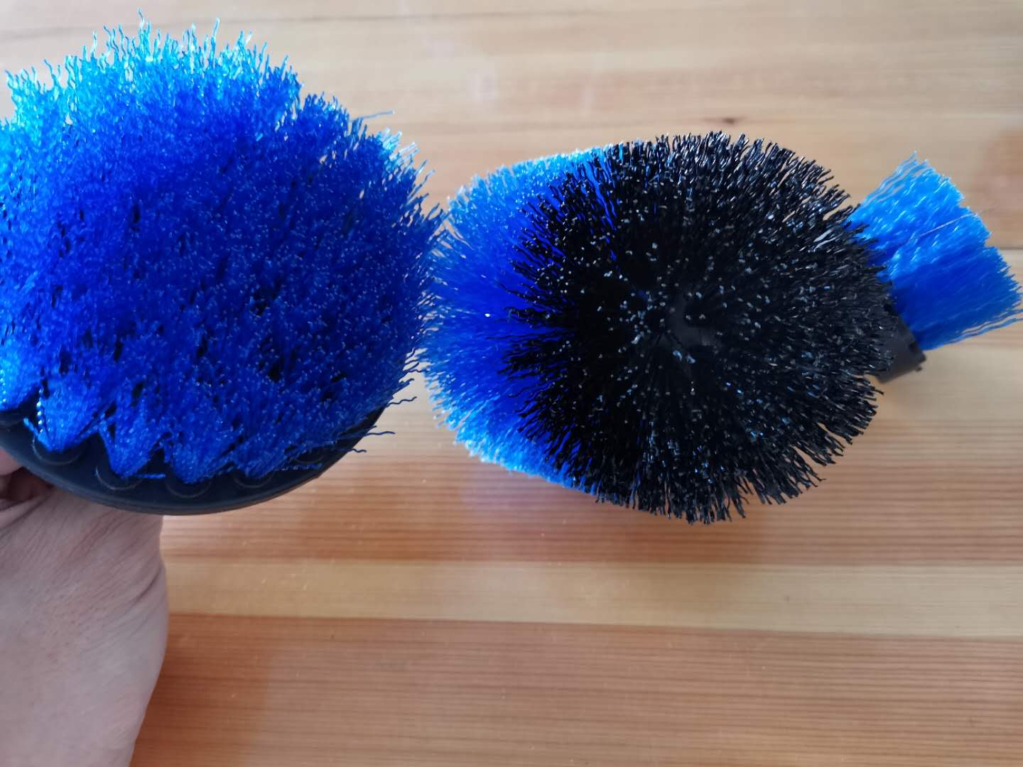 חוות דעת - סט מברשות ניקוי מתחברות למברגה ומקדחה