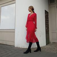 שמלת מעטפת שיפון - אדומה