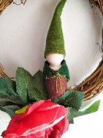 מובייל זר גמד עם ורד