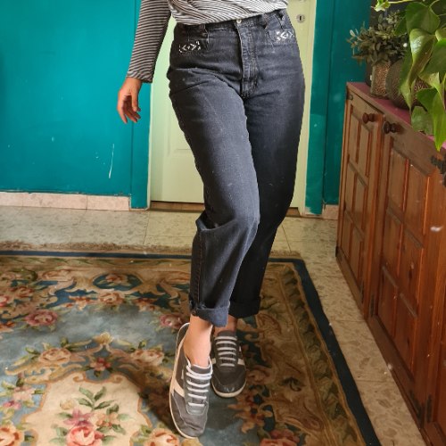 מאם ג'ינס שחור מושלם מידה M