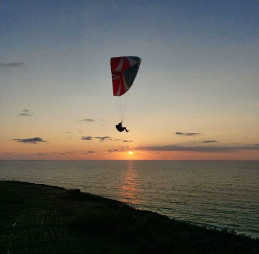 מצנח רחיפה - חוויה זוגית שמיימית