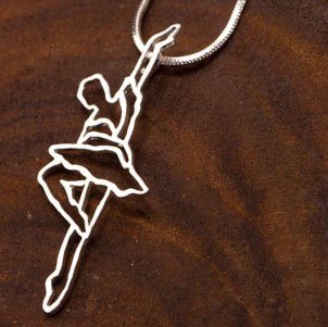 שרשרת מחול רקדנית חלולה רגל כפופה כסופה