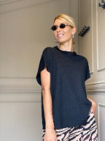 חולצת NAM - שחור