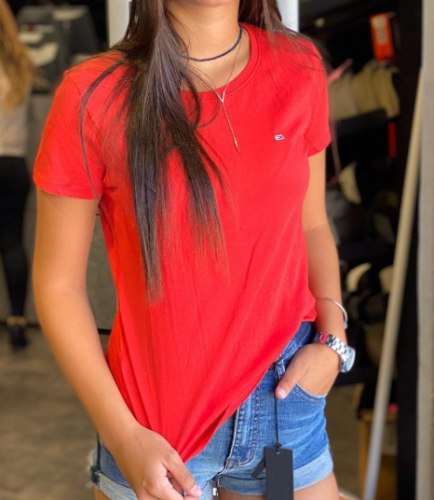 טי שרט TOMMY JEANS צבע אדום