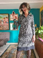 שמלת פולי בשחור ולבן M/L