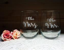כוסות יין ללא רגל |כוסות זכוכית חתן כלה | .Mr. & Mrs