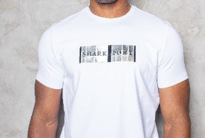 טי שרט SHARK SPORT צבע לבן לוגו